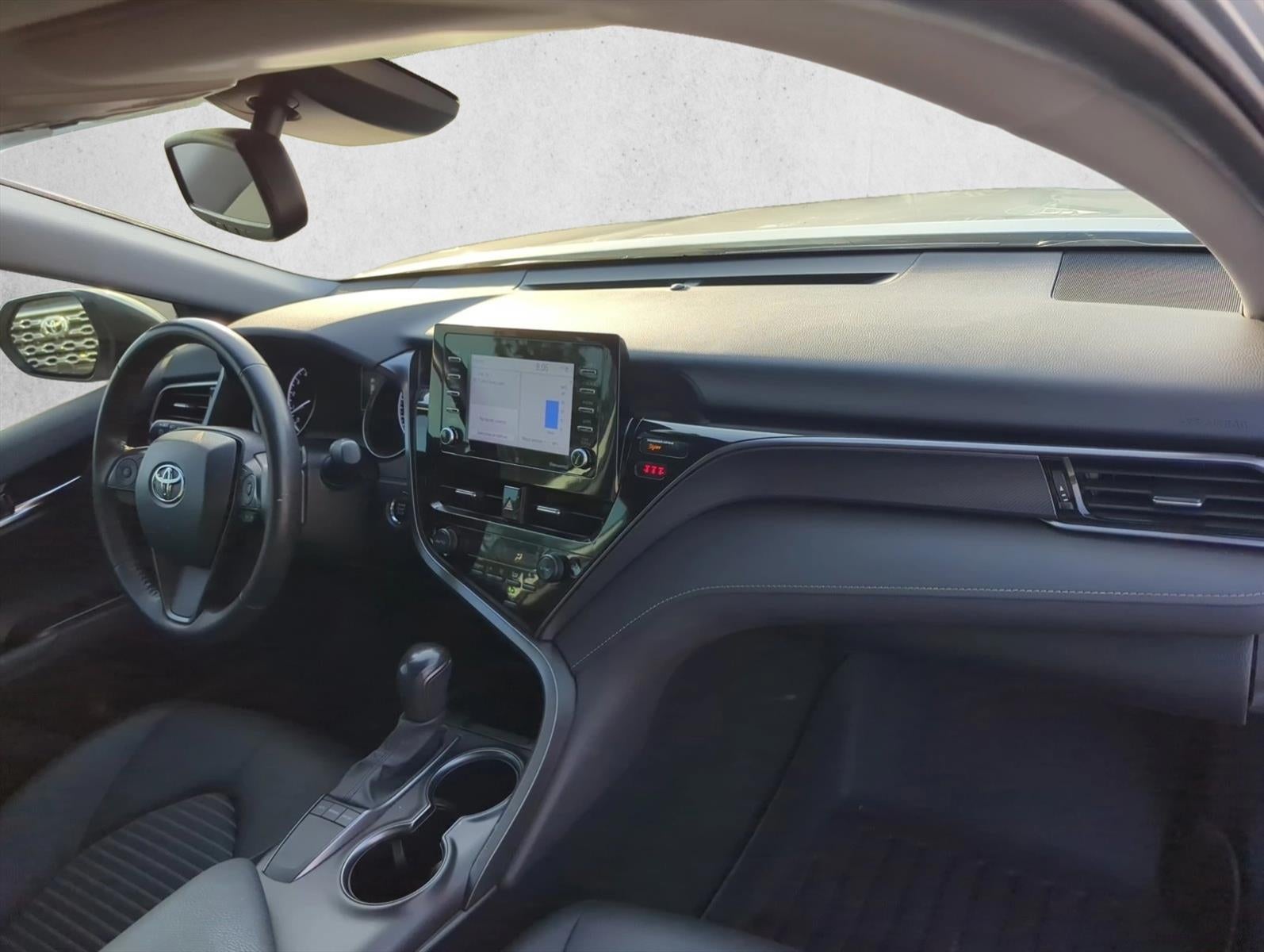 2024 Toyota Camry SE Auto (SE)