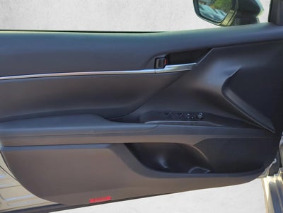 2024 Toyota Camry SE Auto (SE)