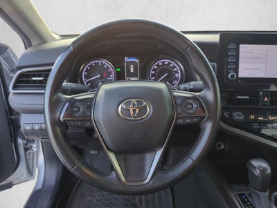 2024 Toyota Camry SE Auto (SE)