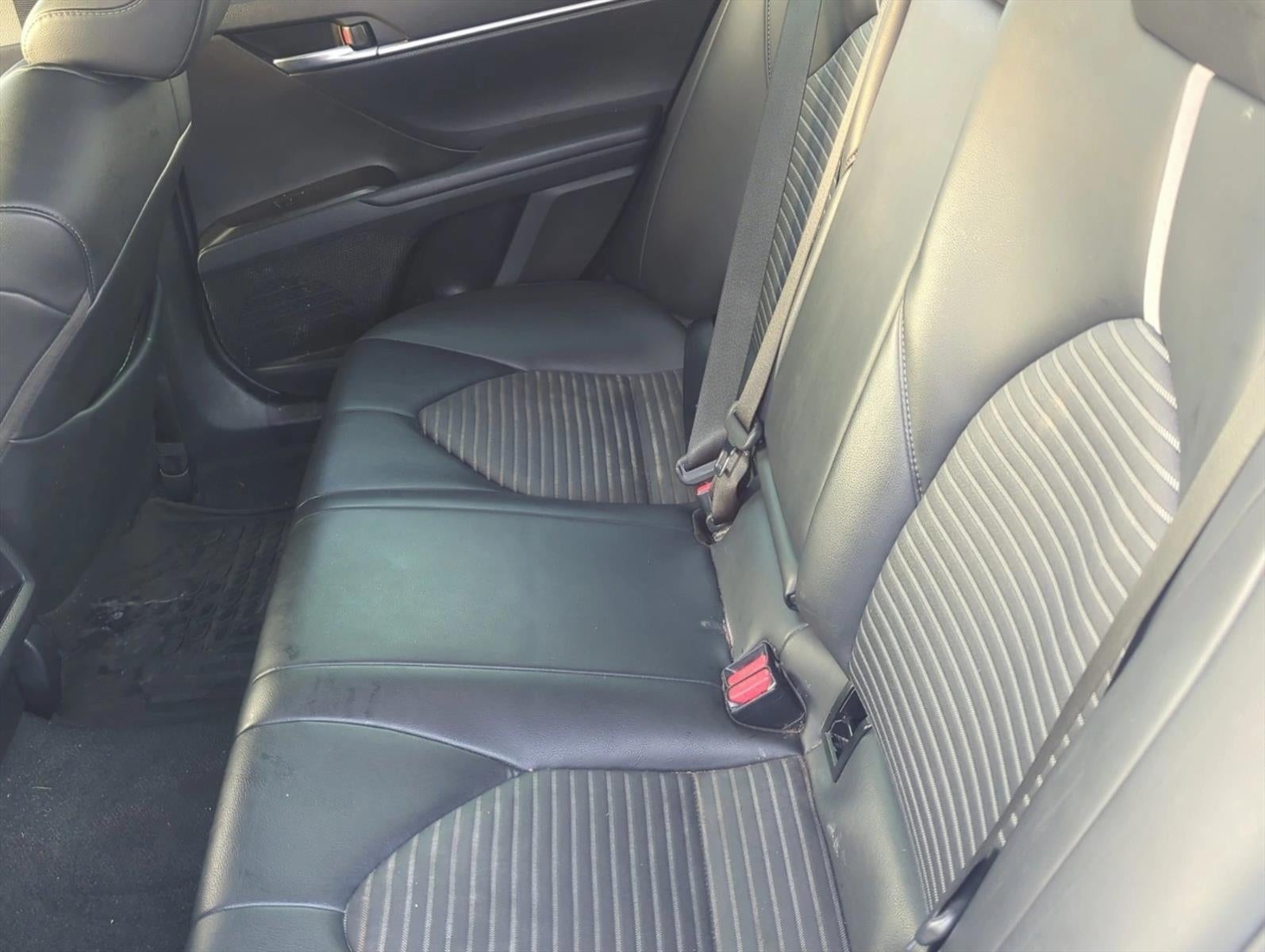 2024 Toyota Camry SE Auto (SE)