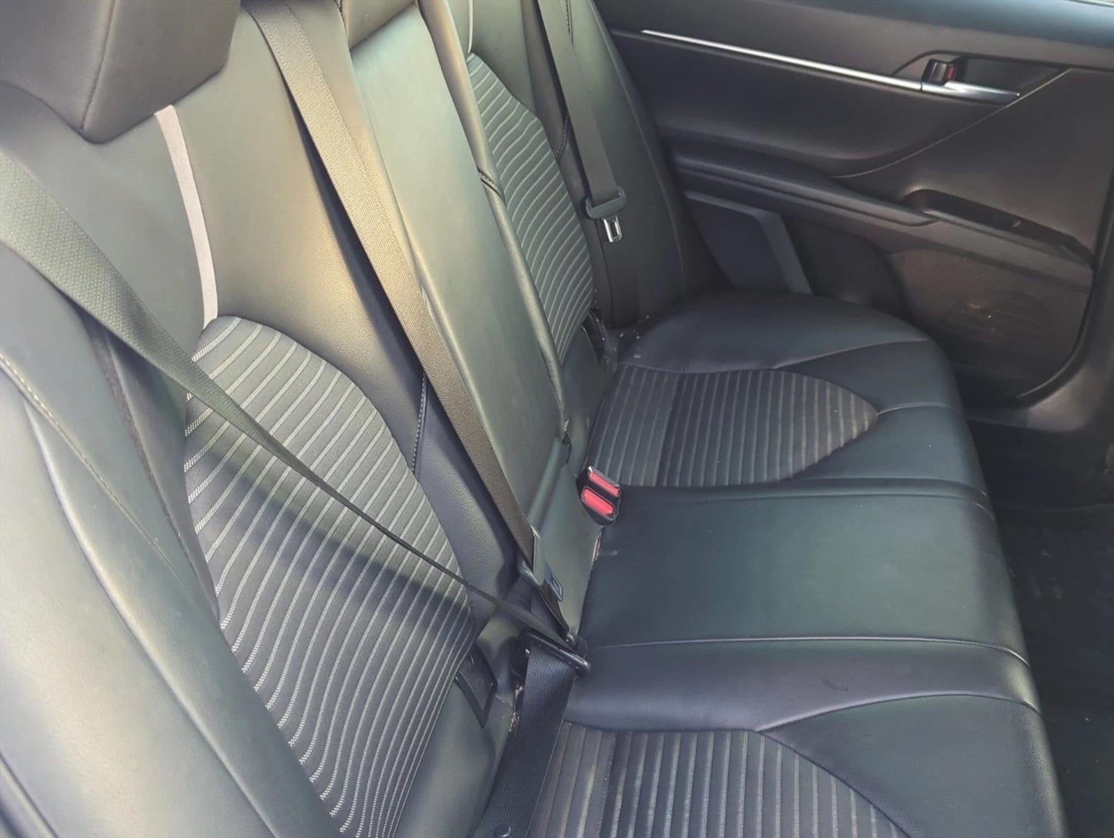 2024 Toyota Camry SE Auto (SE)