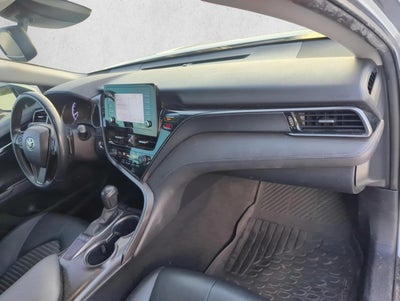2024 Toyota Camry SE Auto (SE)