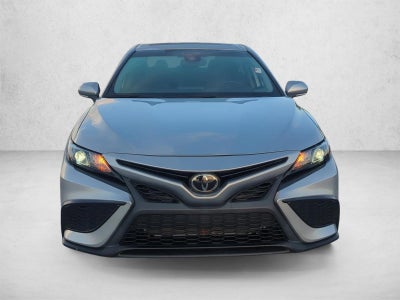 2024 Toyota Camry SE Auto (SE)