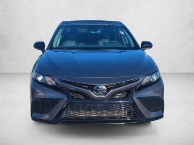 2023 Toyota Camry SE Auto (SE)