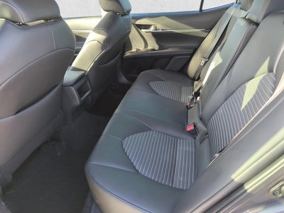 2023 Toyota Camry SE Auto (SE)