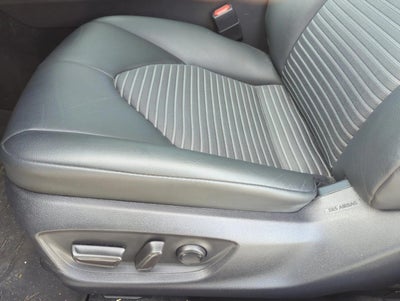 2023 Toyota Camry SE Nightshade Auto (Natl)
