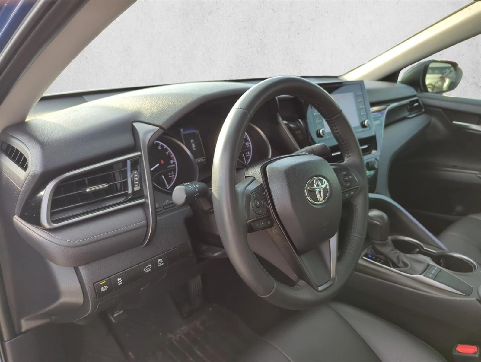 2023 Toyota Camry SE Nightshade Auto (Natl)