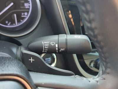 2023 Toyota Camry SE Nightshade Auto (Natl)