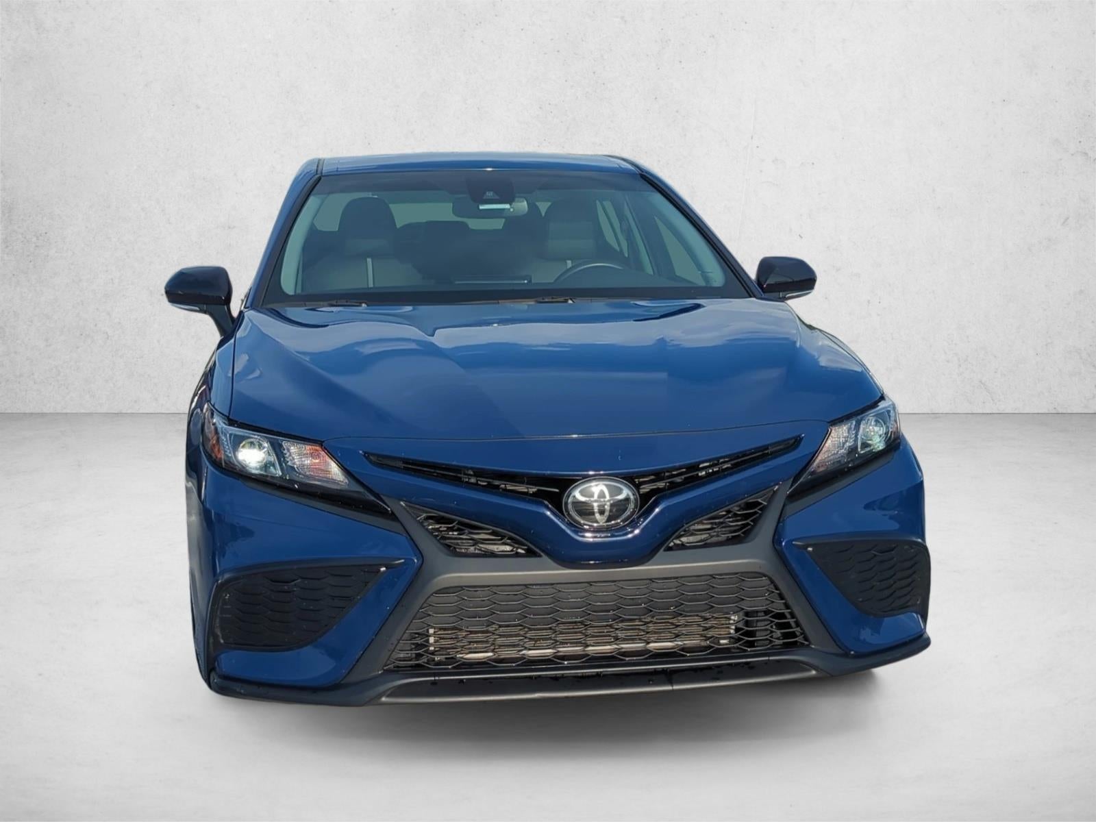 2023 Toyota Camry SE Nightshade Auto (Natl)