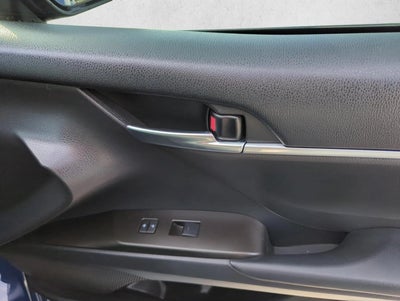 2023 Toyota Camry SE Nightshade Auto (Natl)