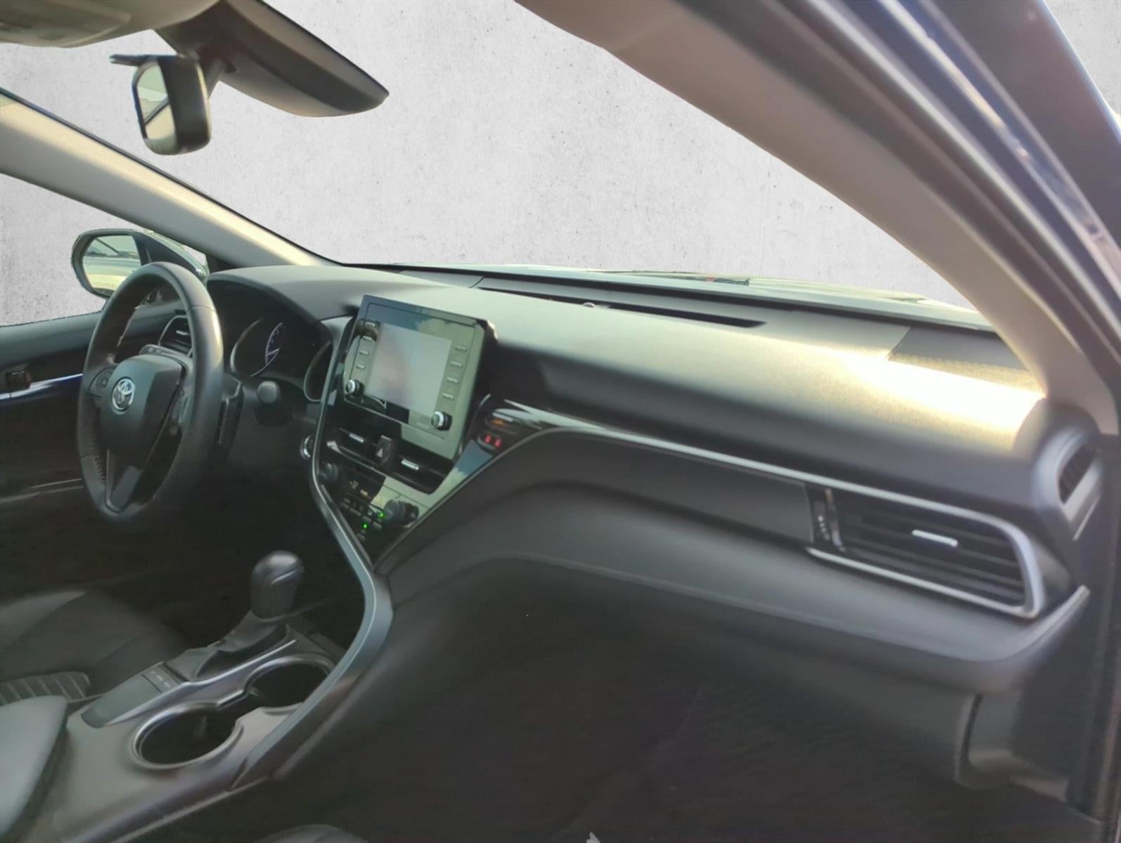 2023 Toyota Camry SE Nightshade Auto (Natl)