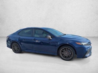 2023 Toyota Camry SE Nightshade Auto (Natl)