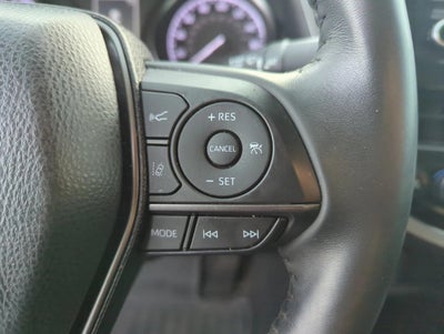 2024 Toyota Camry SE Auto (SE)