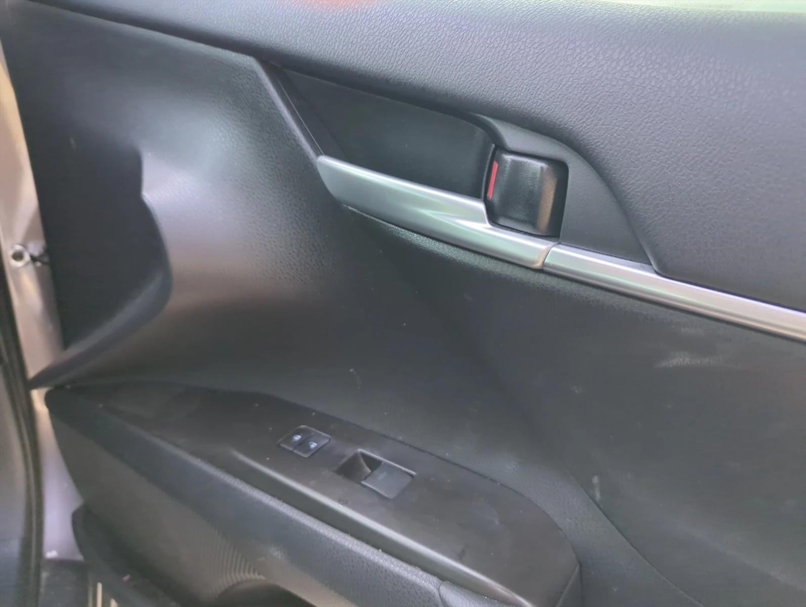 2024 Toyota Camry SE Auto (SE)