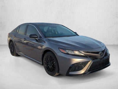 2024 Toyota Camry SE Auto (SE)