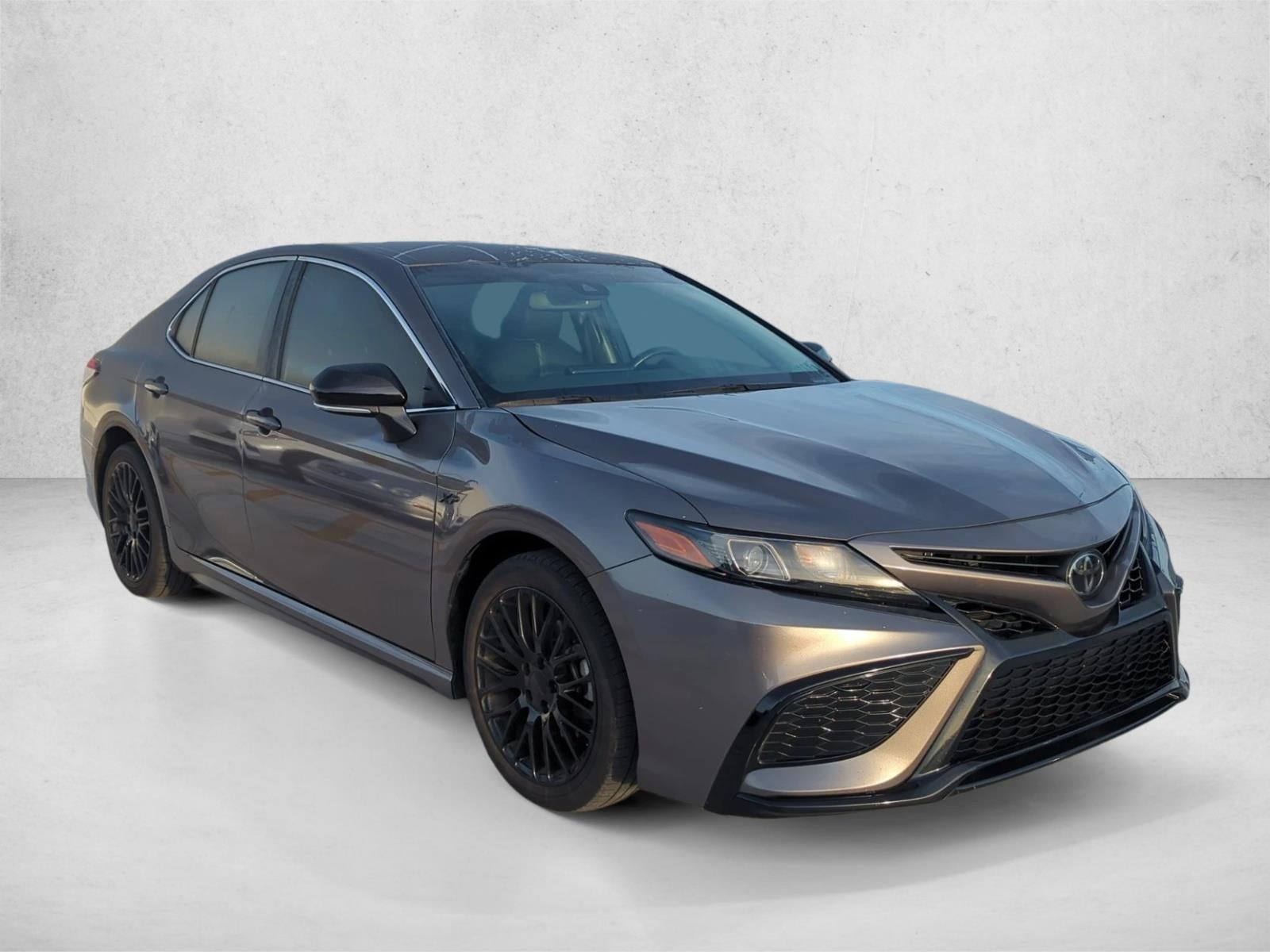 2024 Toyota Camry SE Auto (SE)
