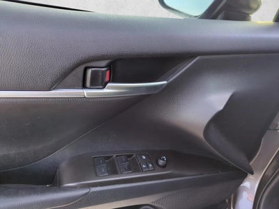 2024 Toyota Camry SE Auto (SE)