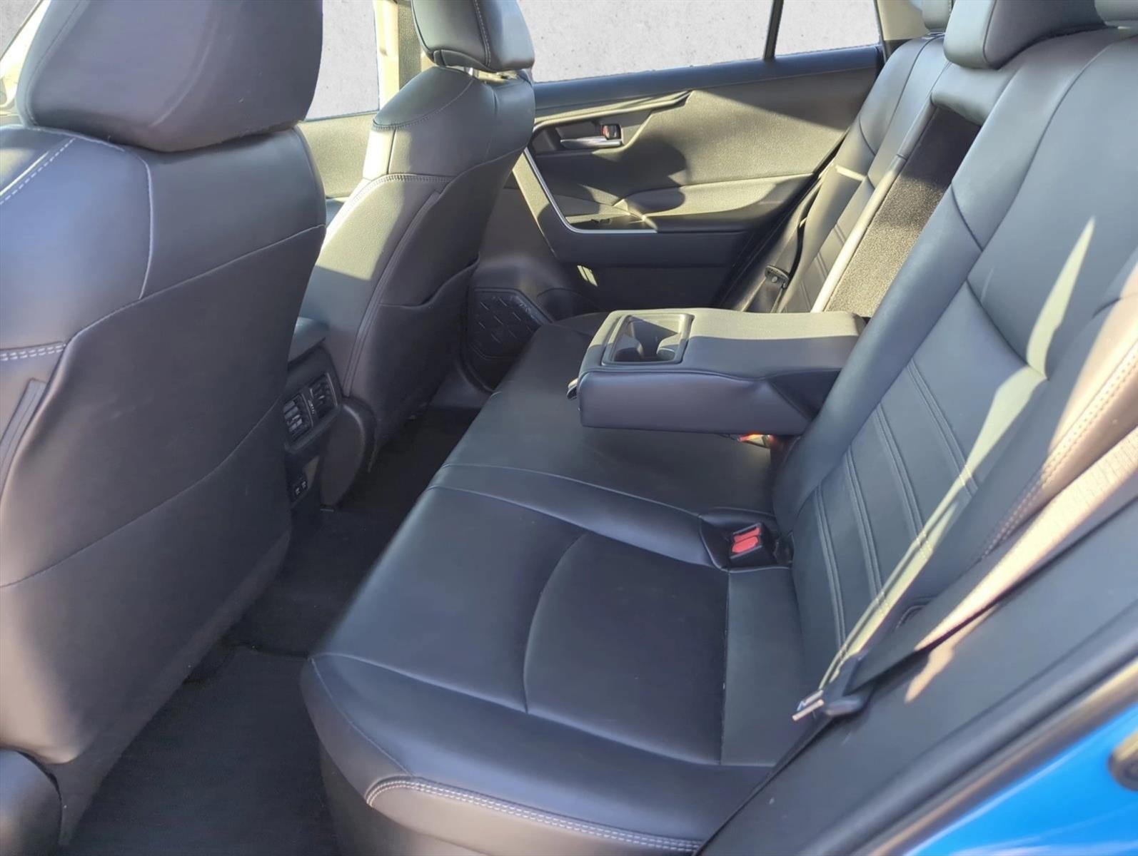 2021 Toyota RAV4 Hybrid XLE Premium AWD (Natl)