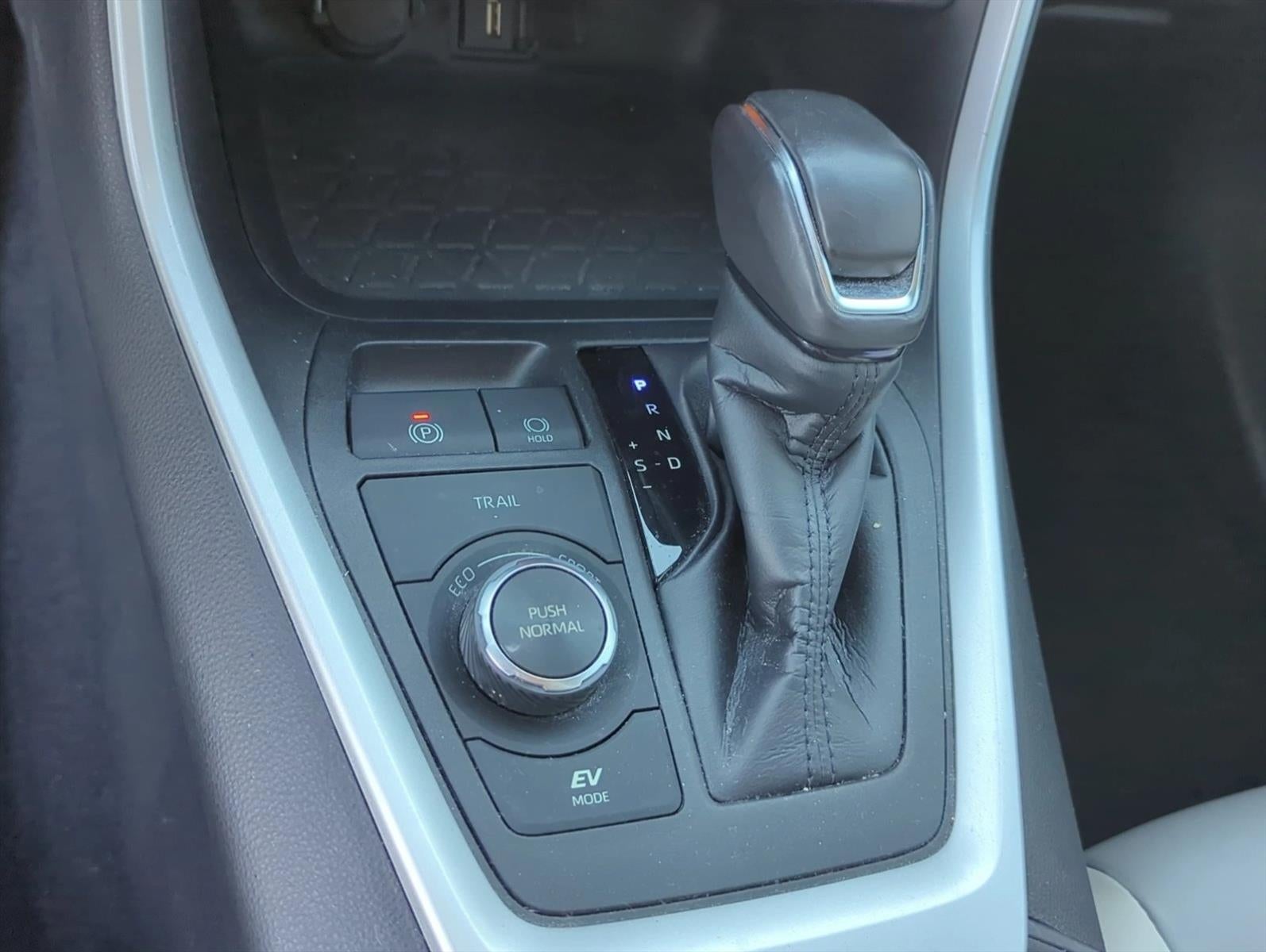 2021 Toyota RAV4 Hybrid XLE Premium AWD (Natl)