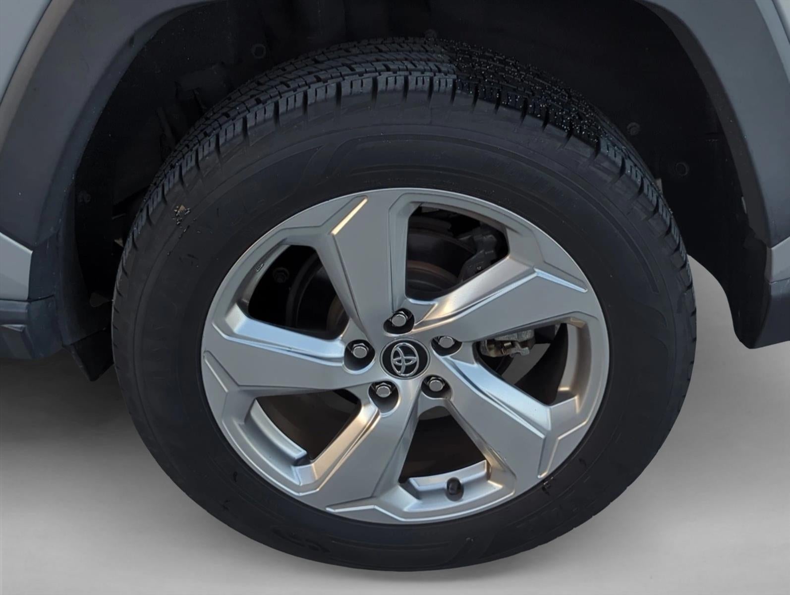 2021 Toyota RAV4 Hybrid XLE Premium AWD (Natl)