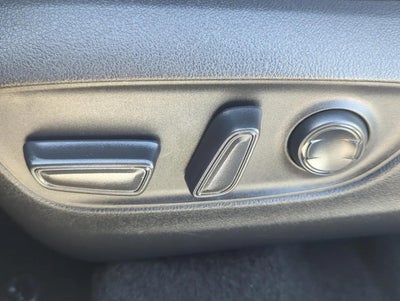 2022 Toyota RAV4 Hybrid XSE AWD (Natl)