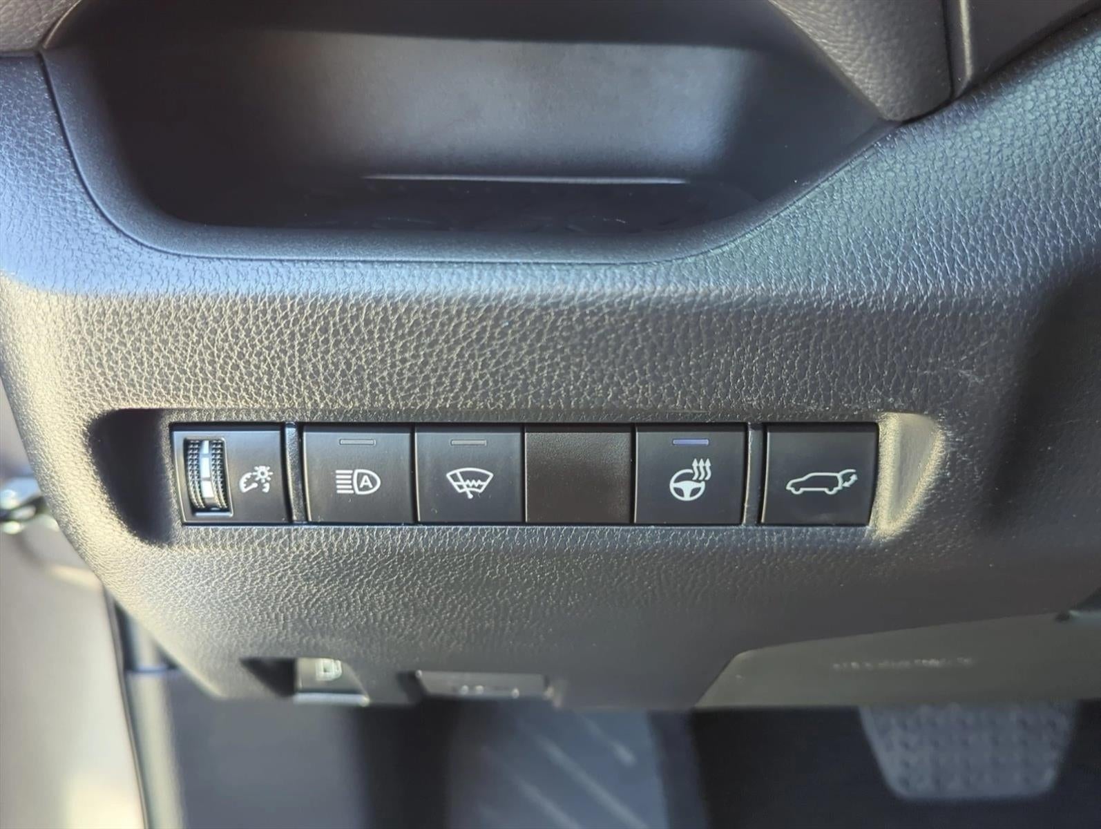 2022 Toyota RAV4 Hybrid XSE AWD (Natl)