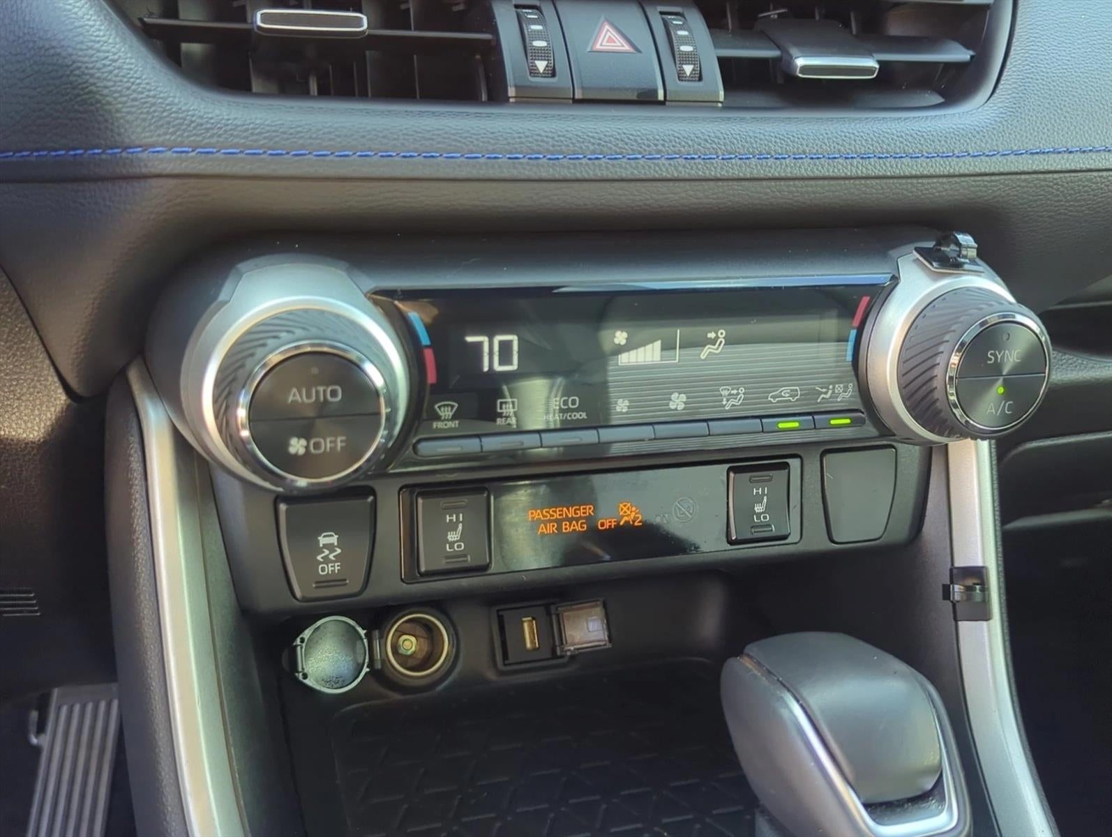 2022 Toyota RAV4 Hybrid XSE AWD (Natl)