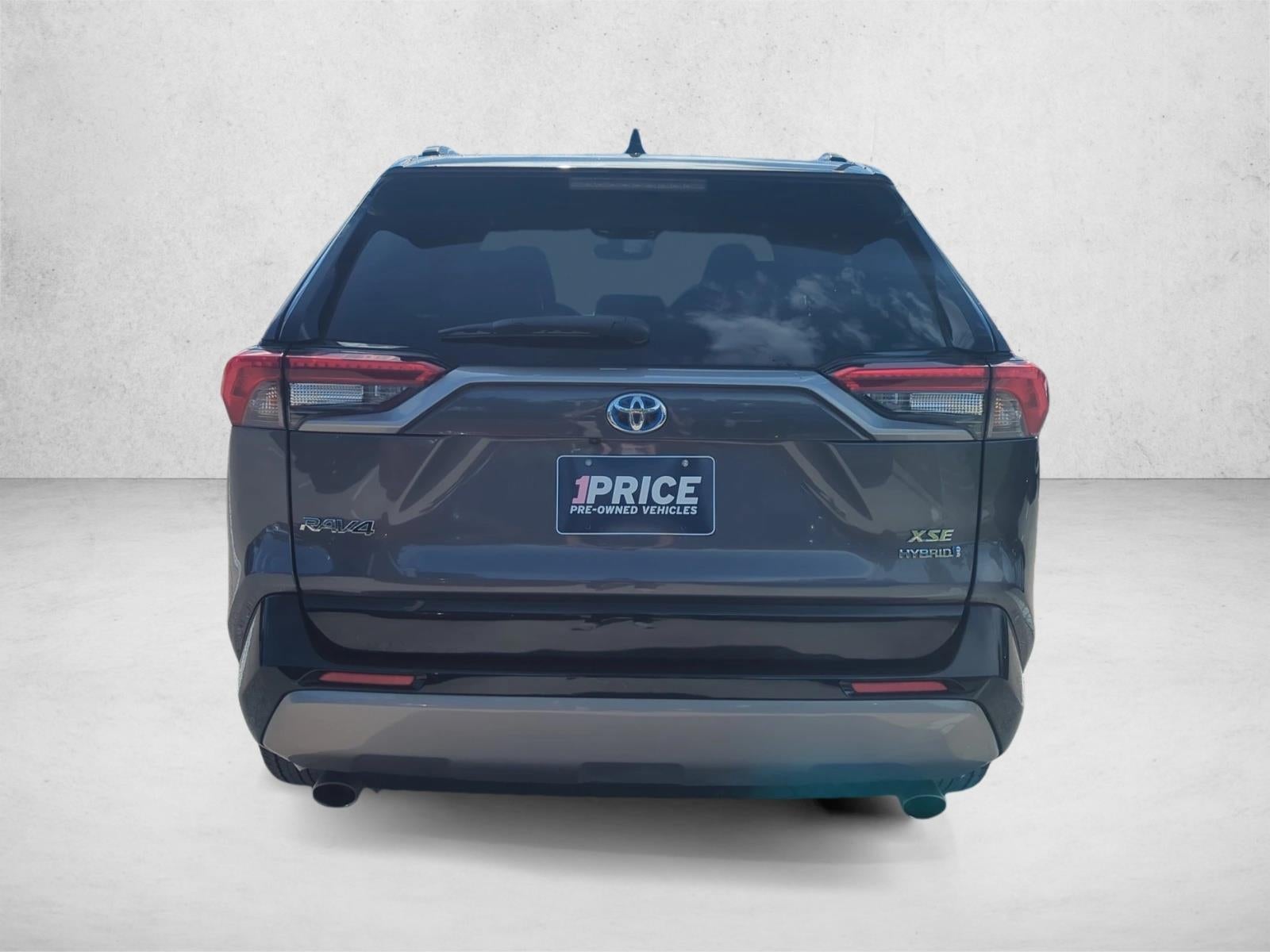 2022 Toyota RAV4 Hybrid XSE AWD (Natl)