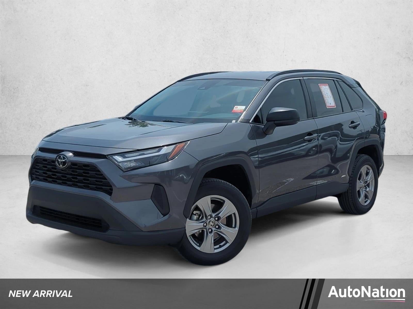 2025 Toyota RAV4 Hybrid LE AWD (Natl)
