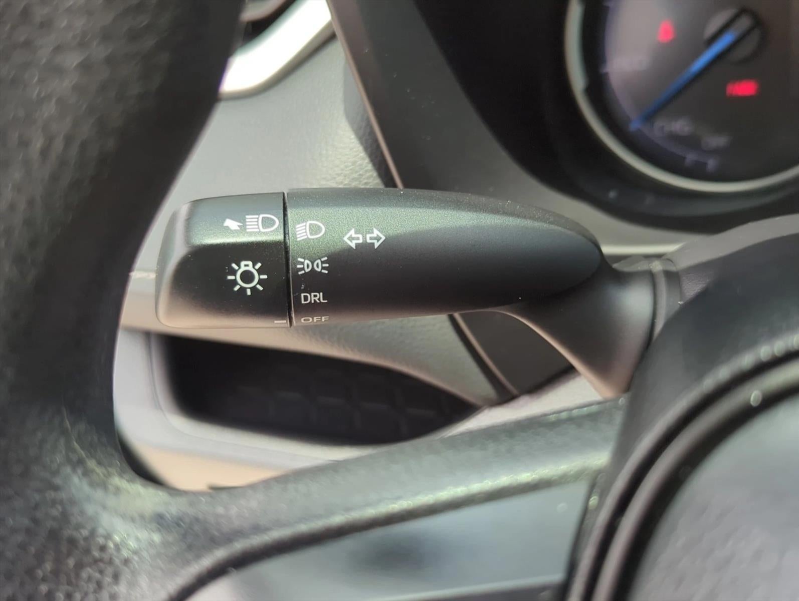 2025 Toyota RAV4 Hybrid LE AWD (Natl)