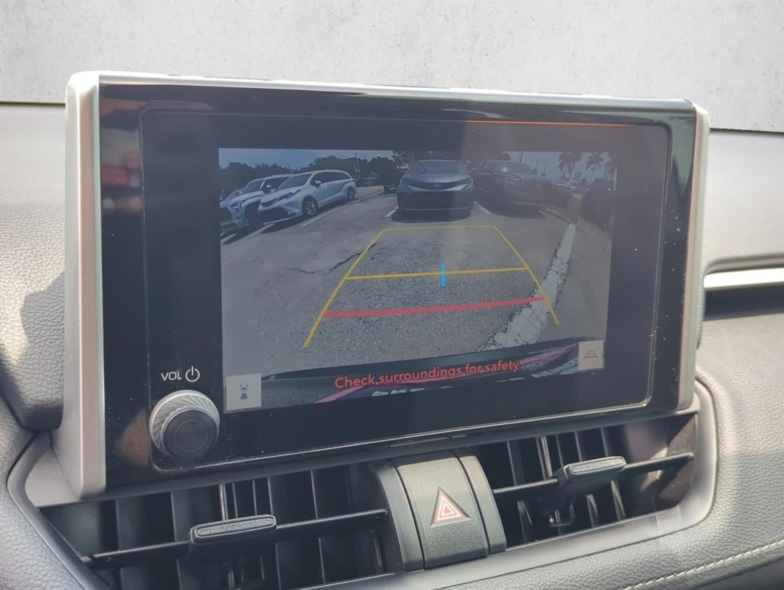 2025 Toyota RAV4 Hybrid LE AWD (Natl)