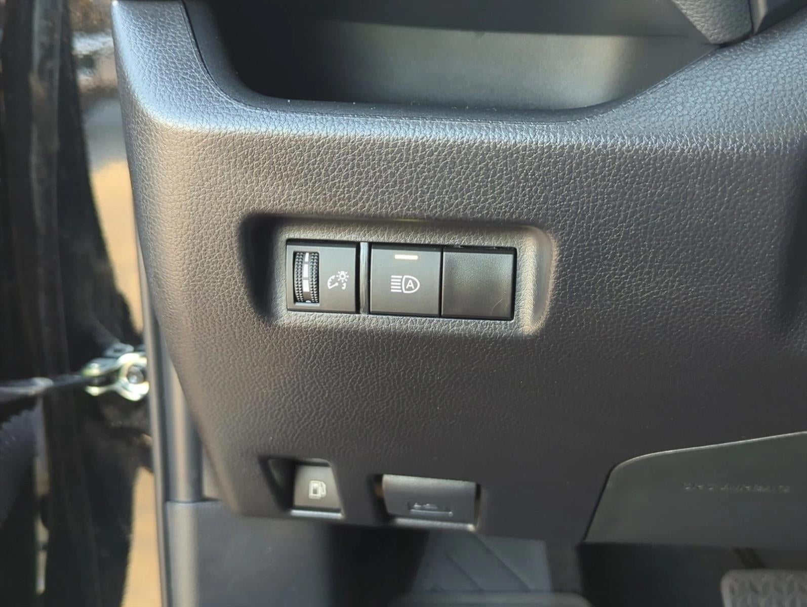2024 Toyota RAV4 Hybrid LE AWD (Natl)