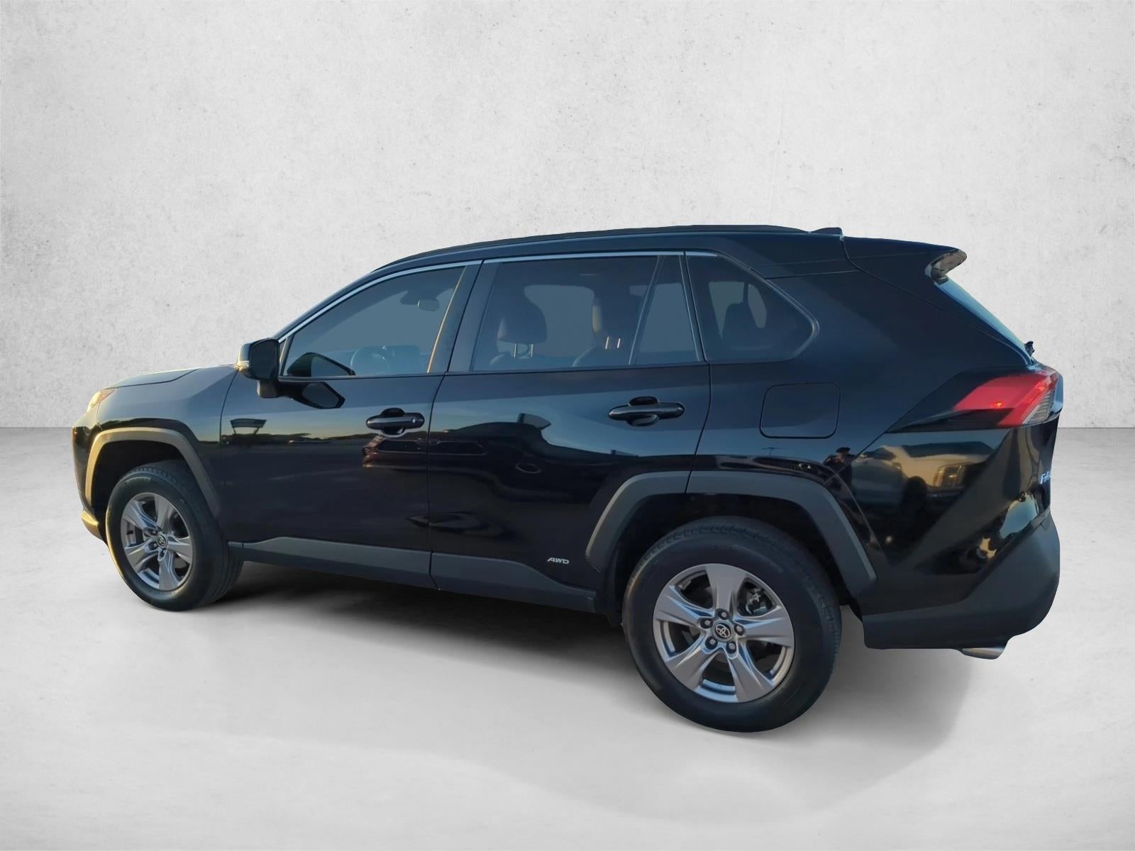 2024 Toyota RAV4 Hybrid LE AWD (Natl)