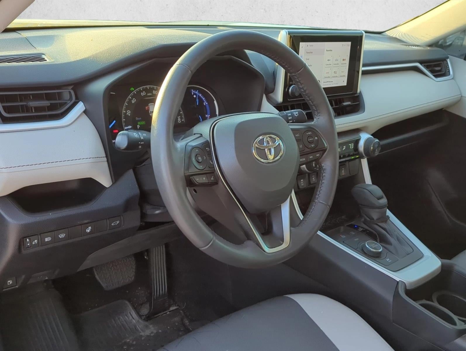 2024 Toyota RAV4 Hybrid XLE AWD (Natl)