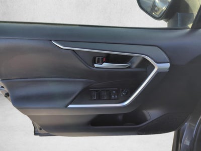 2022 Toyota RAV4 Hybrid XLE AWD (Natl)