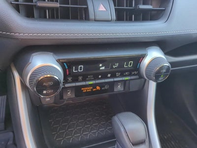 2022 Toyota RAV4 Hybrid XLE AWD (Natl)