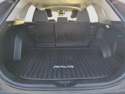 2022 Toyota RAV4 Hybrid XLE AWD (Natl)