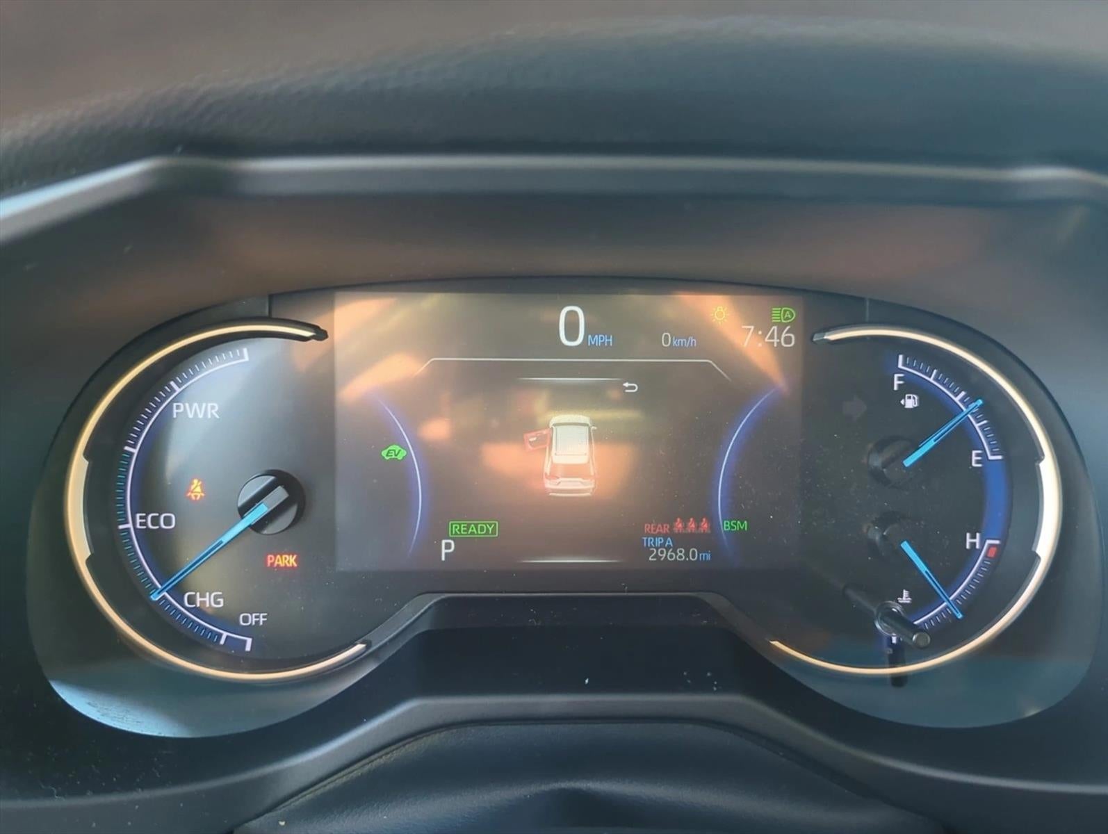 2025 Toyota RAV4 Hybrid XLE AWD (Natl)