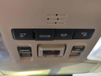 2025 Toyota RAV4 Hybrid XLE AWD (Natl)