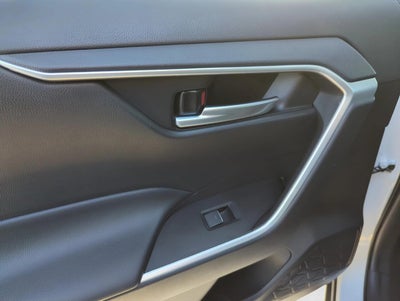 2025 Toyota RAV4 Hybrid XLE AWD (Natl)