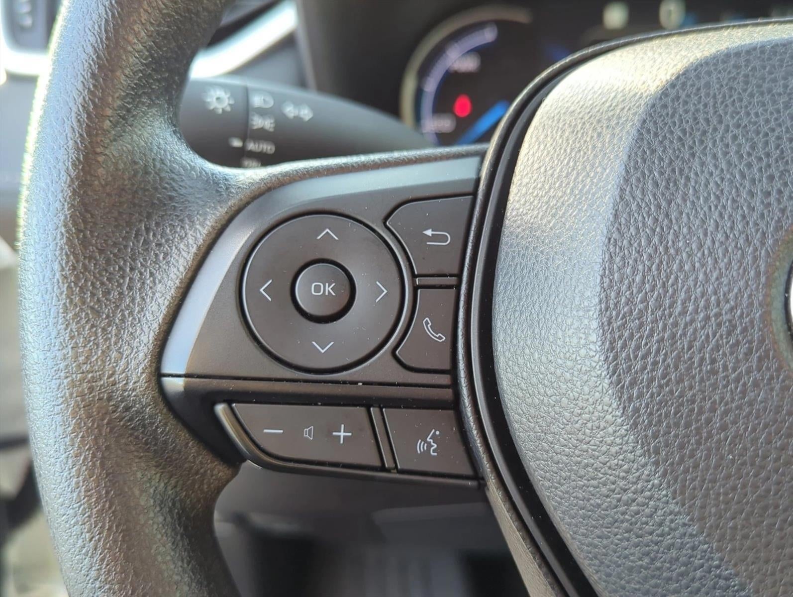 2025 Toyota RAV4 Hybrid XLE AWD (Natl)