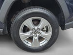 2022 Toyota RAV4 Hybrid XLE AWD (Natl)