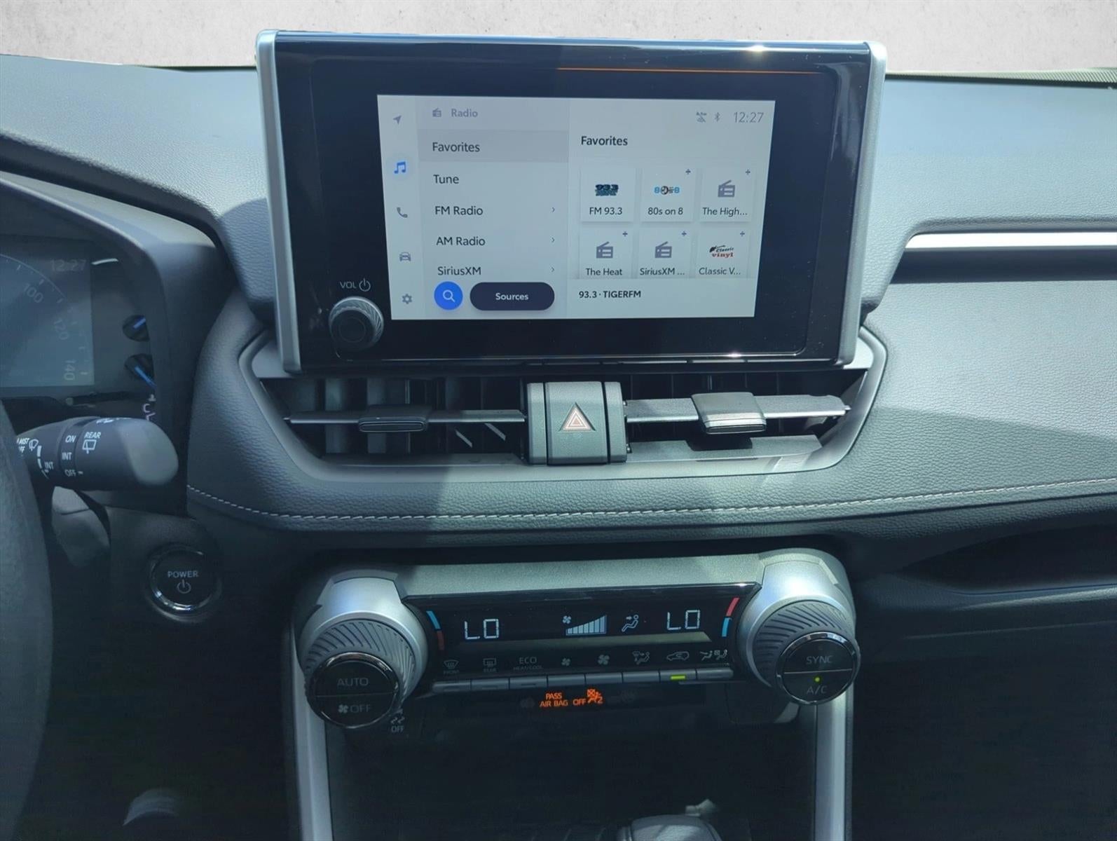 2025 Toyota RAV4 Hybrid XLE AWD (Natl)