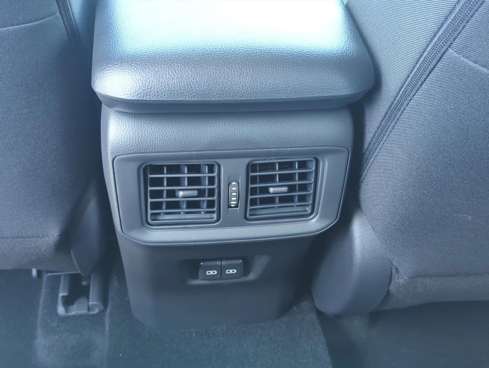 2025 Toyota RAV4 Hybrid XLE AWD (Natl)