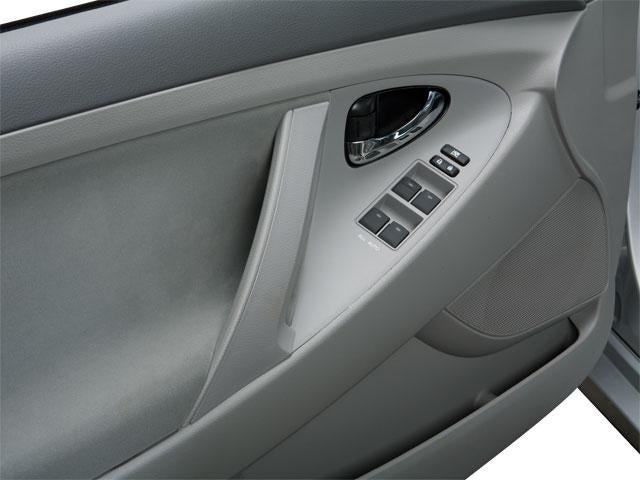 2011 Toyota Camry 4dr Sdn I4 Auto XLE (Natl)