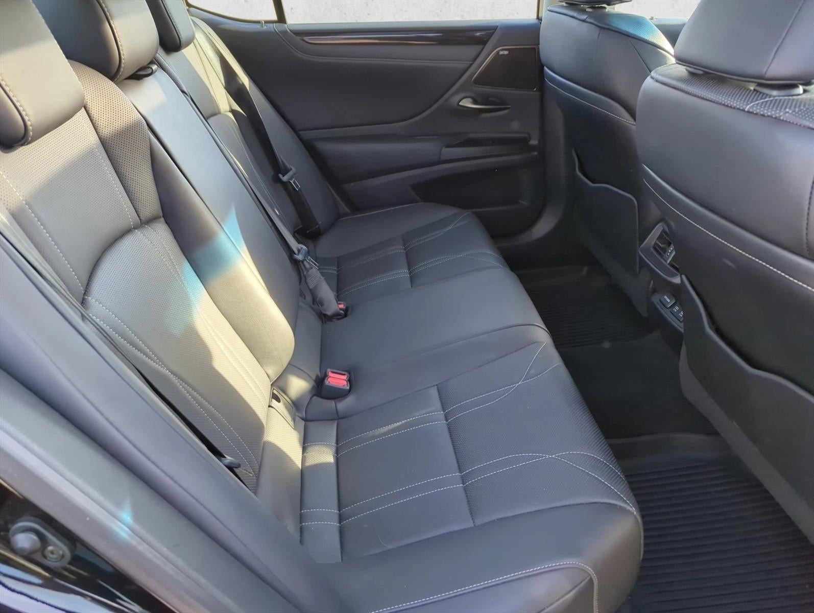 2019 Lexus ES 350 Luxury FWD