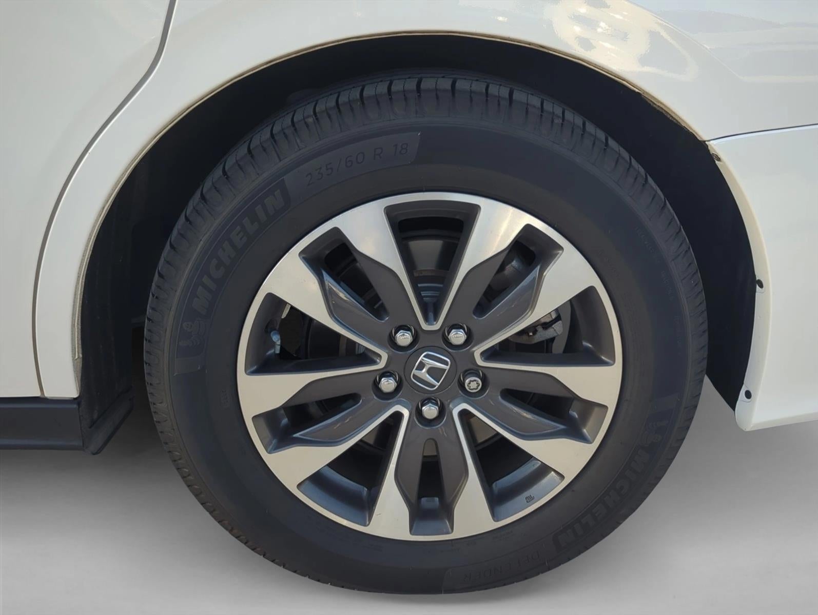 2024 Honda Odyssey EX-L Auto