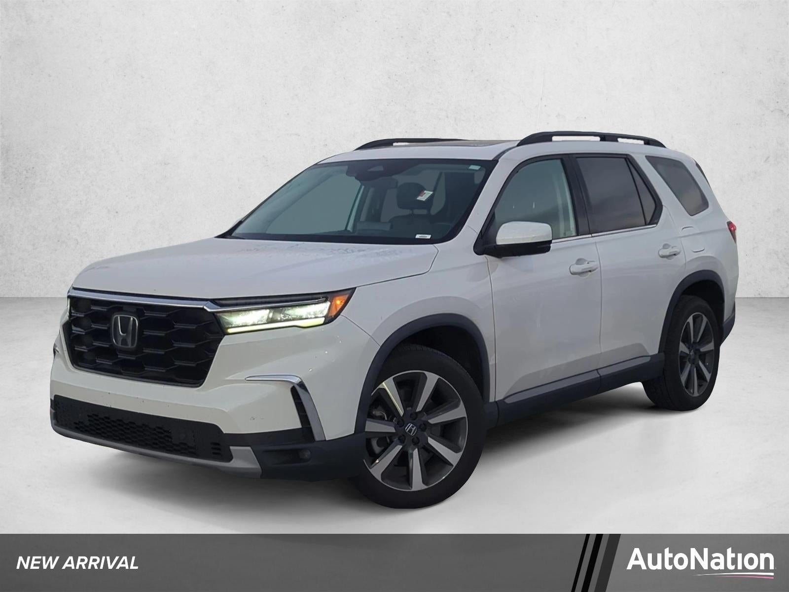 2023 Honda Pilot Touring AWD