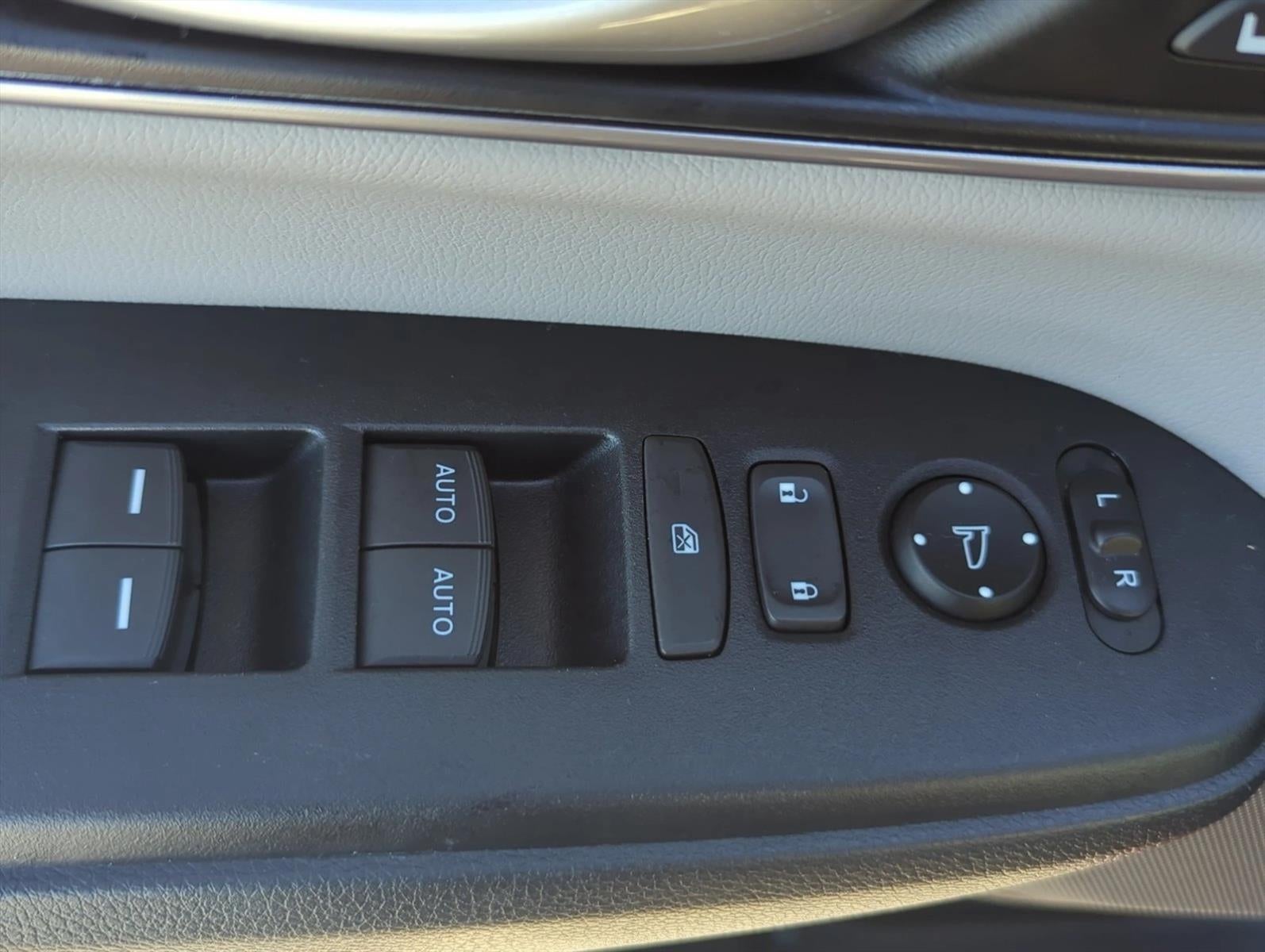 2022 Honda CR-V Hybrid Touring AWD