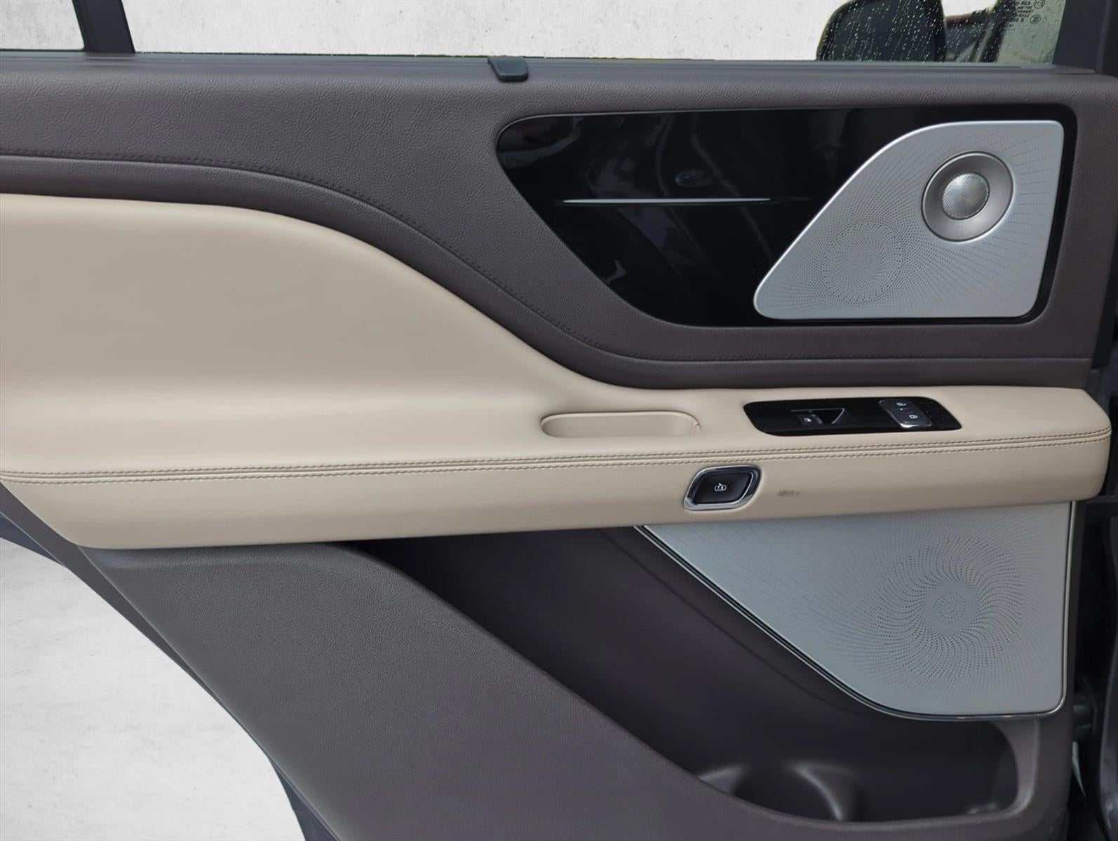 2020 Lincoln Aviator Reserve AWD